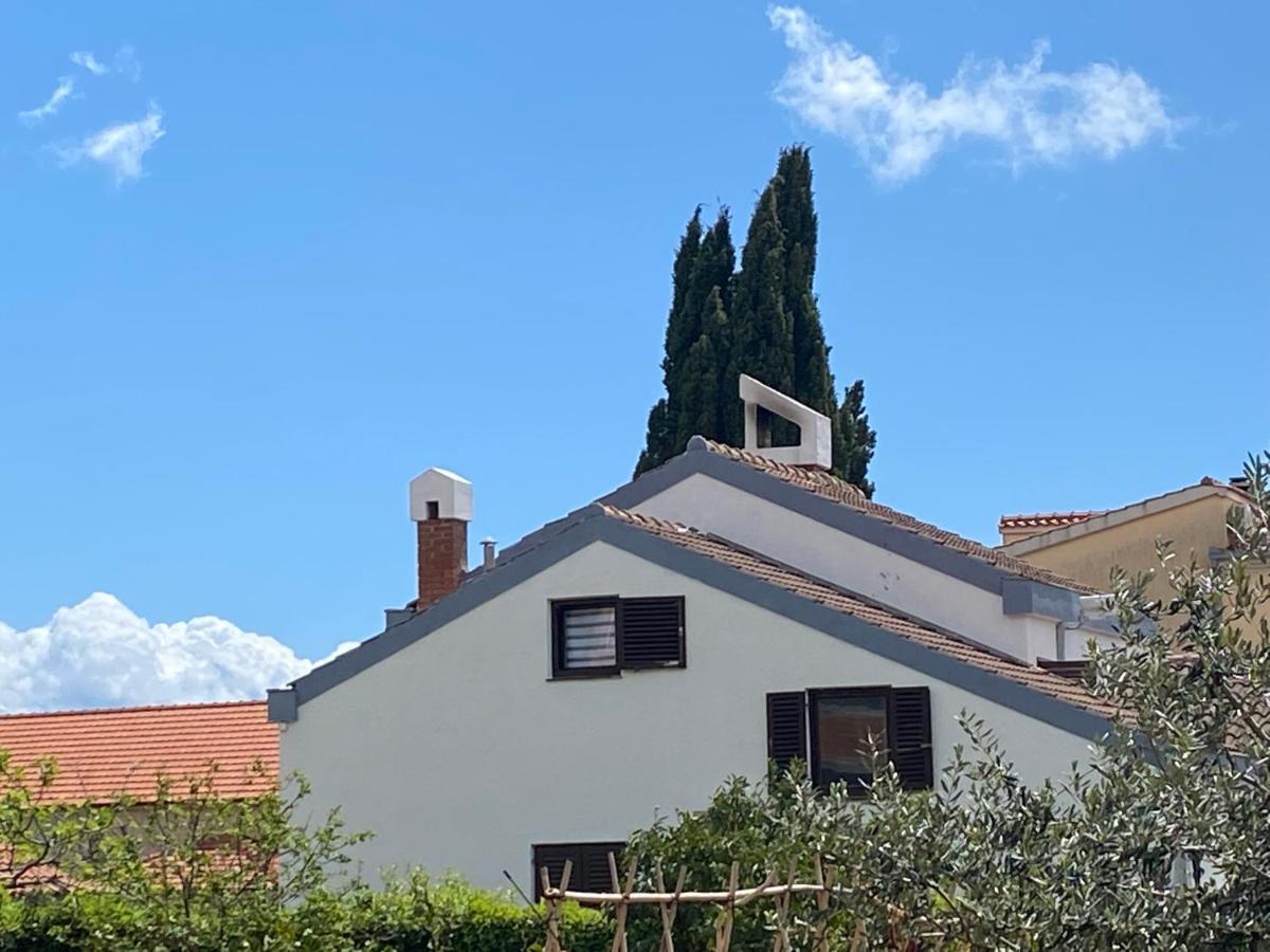 Holiday Home Angela Kastela Exterior photo