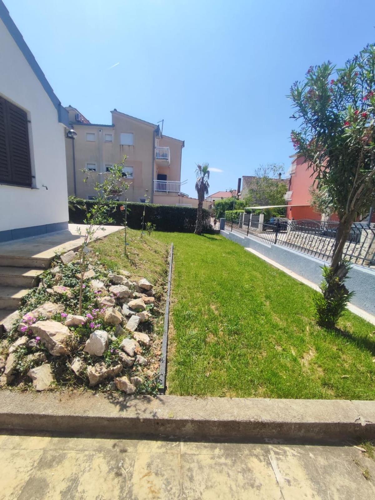 Holiday Home Angela Kastela Exterior photo