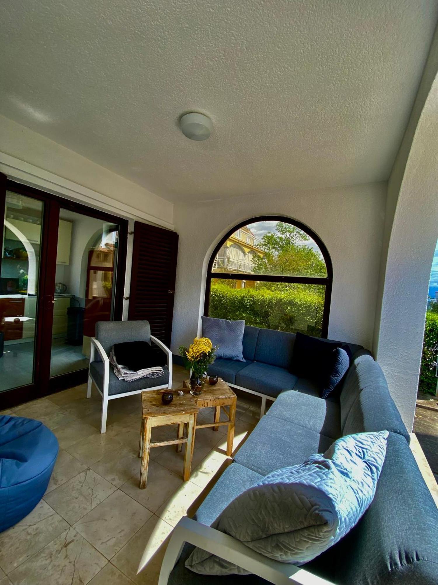 Holiday Home Angela Kastela Exterior photo